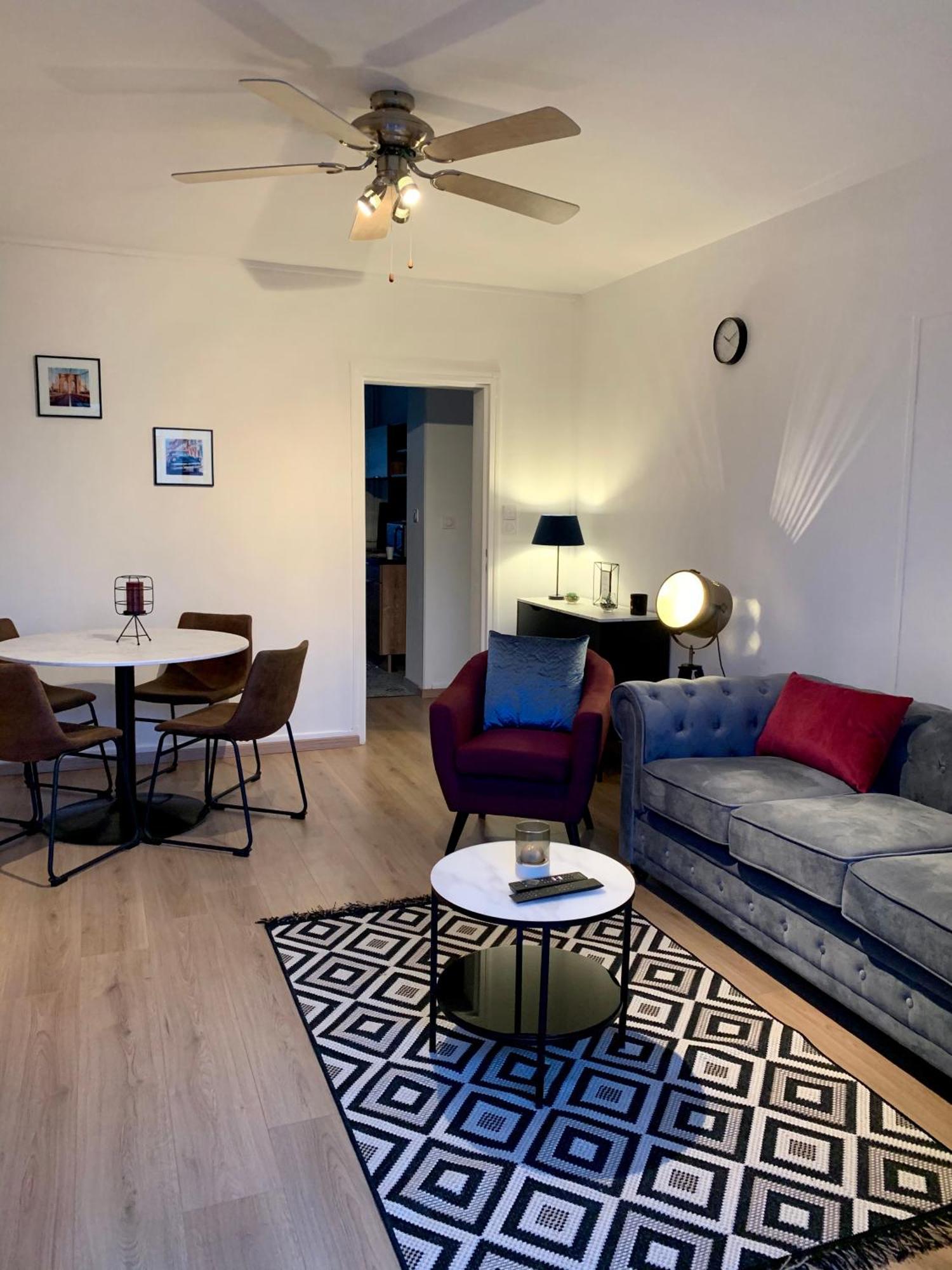 Bel Appartement Renove En Centre Ville 里摩日 外观 照片